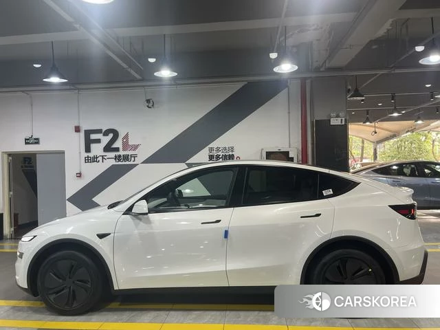 Tesla Model Y id 3920296 из Китая 13