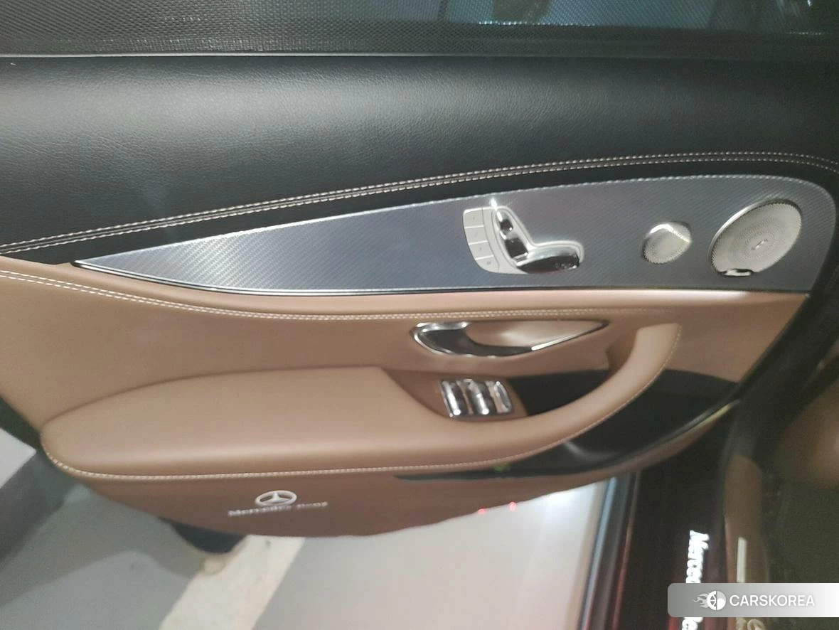 Mercedes-Benz E-class id 4462006 из Китая 21