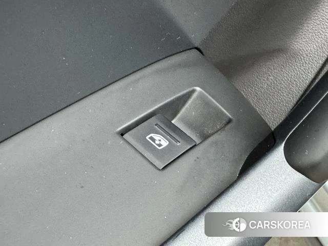 Audi Q3 Sportback id 4273081 из Китая 22