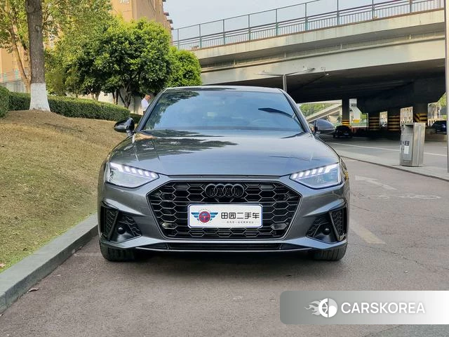 Audi A4L id 4300776 из Китая 10