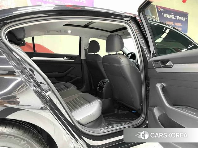 Volkswagen Magotan id 4207494 из Китая 18