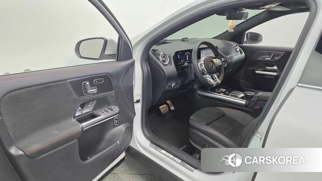 Mercedes-Benz GLA - Class H247 id 4495352 из Кореи 32