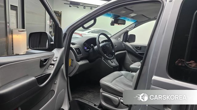 Hyundai The New Grand Starex id 3886574 из Кореи 20