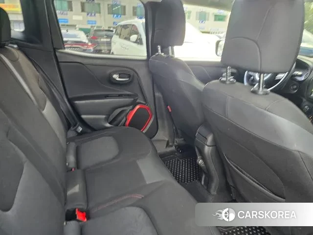 Jeep Renegade id 3229758 из Кореи 20