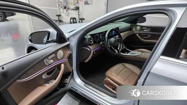 Mercedes-Benz E-Class W213 id 4725914 из Кореи 37