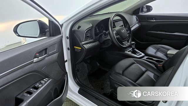 Hyundai Avante AD id 4295156 из Кореи 30