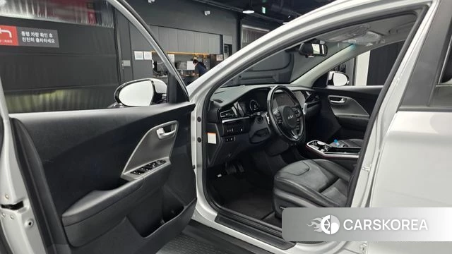 Kia Niro Plus id 4740558 из Кореи 33