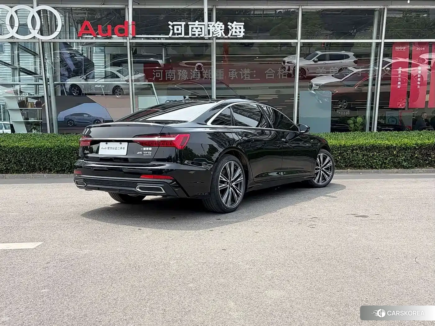 Audi A6L id 4685914 из Китая 12