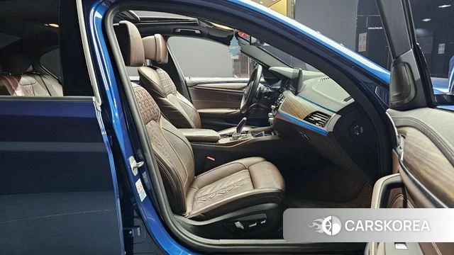 BMW 5 Series (G30) id 3833644 из Кореи 20