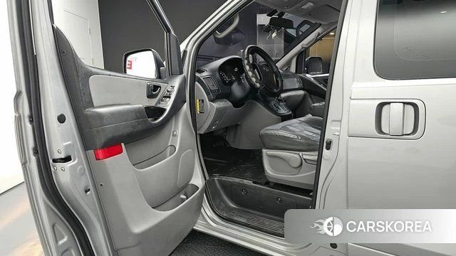 Hyundai The New Grand Starex id 3911841 из Кореи 20