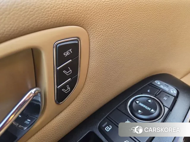 Kia The New Carnival id 3641251 из Кореи 20