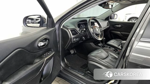 Jeep Cherokee (KL) id 3840117 из Кореи 20