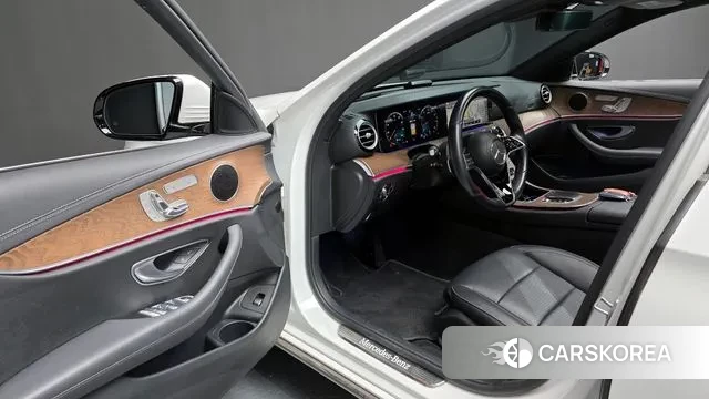 Mercedes-Benz E-Class W213 id 3355922 из Кореи 20