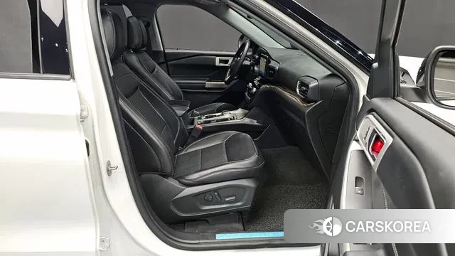 Ford Explorer 6th Generation id 3675609 из Кореи 20