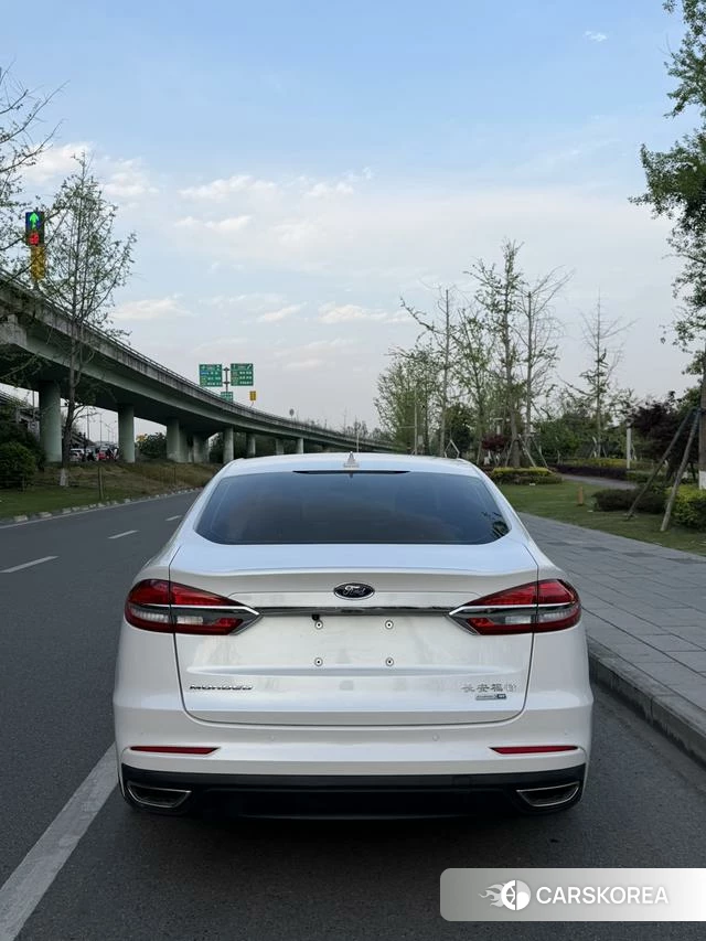 Ford Mondeo id 4216776 из Китая 14