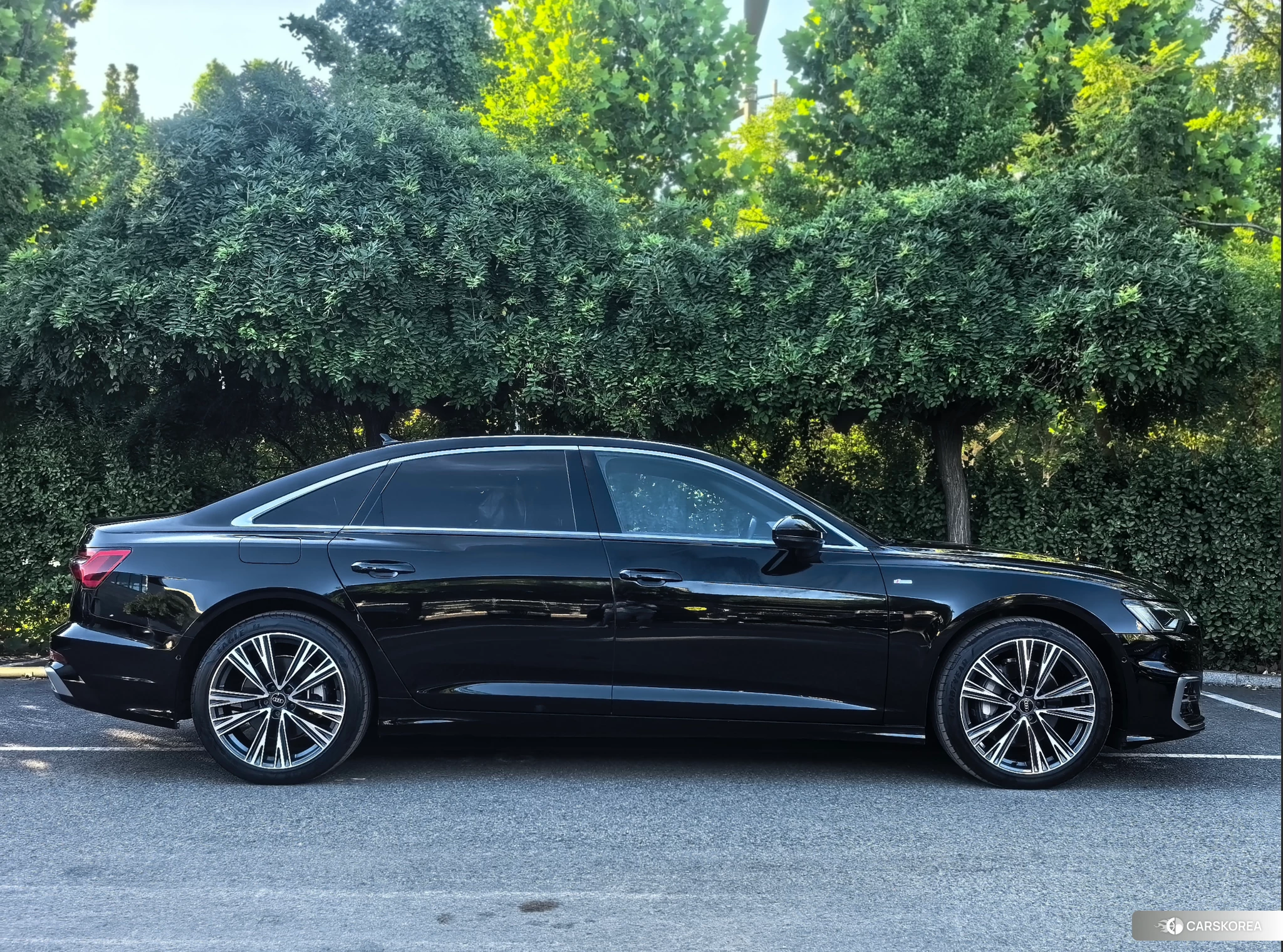 Audi A6L id 4461531 из Китая 20
