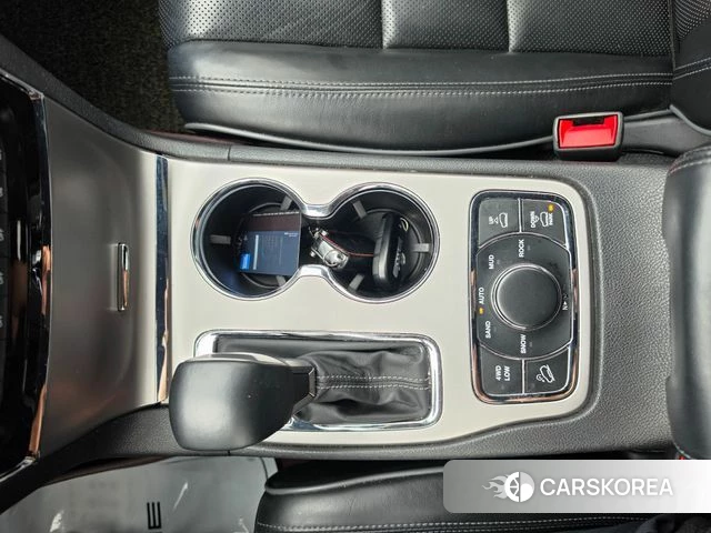 Jeep Grand Cherokee id 4600091 из Кореи 19