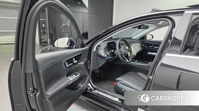 Mercedes-Benz E-Class W214 id 4301937 из Кореи 31