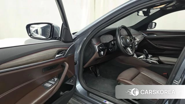 BMW 5 Series (G30) id 4746387 из Кореи 20