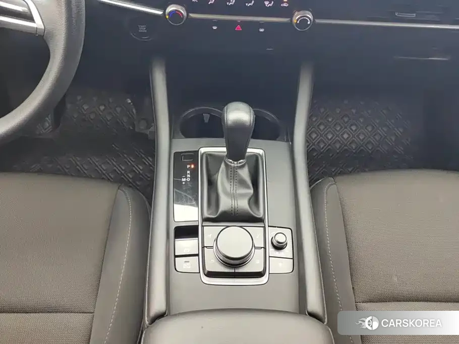 Mazda 3 id 4655113 из Китая 16