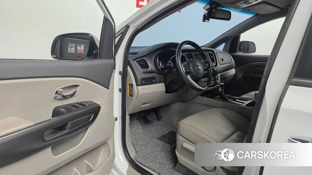 Kia The New Carnival id 4284511 из Кореи 37