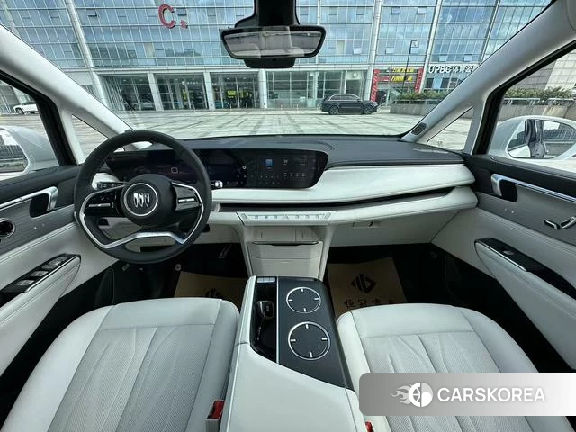 Buick GL8 PHEV id 4182494 из Китая 11