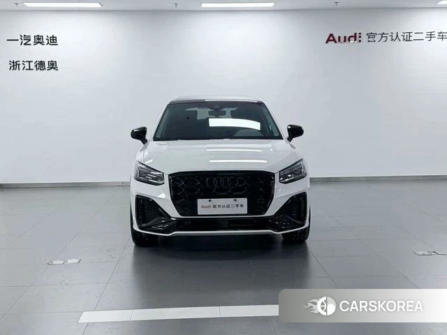 Audi Q2L id 3909023 из Китая 10