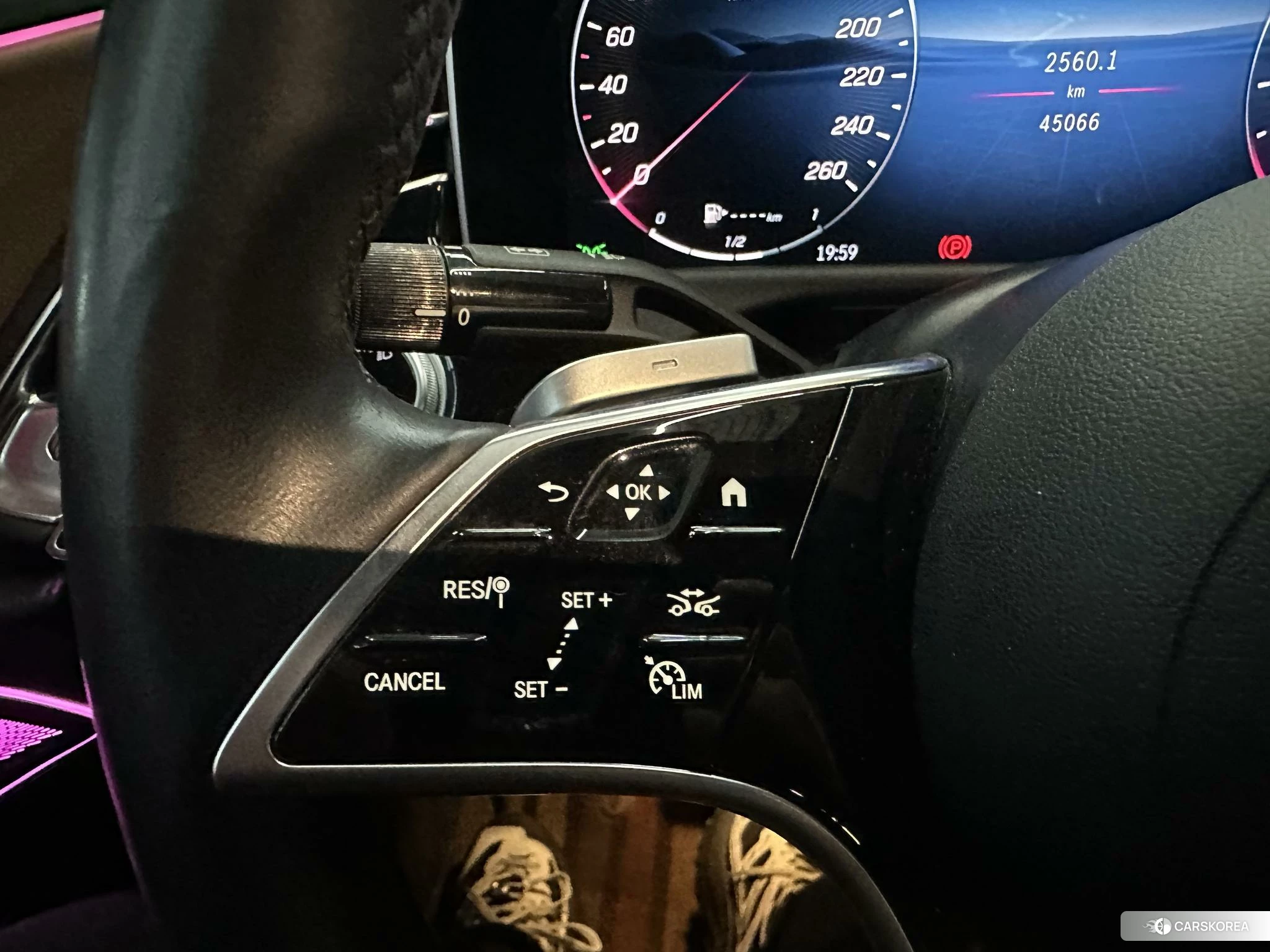 Mercedes-Benz E-class id 4467599 из Китая 24