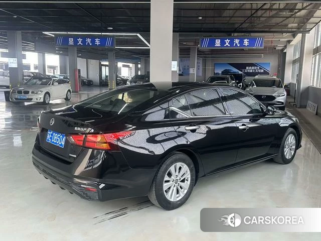 Nissan Teana id 4241896 из Китая 17