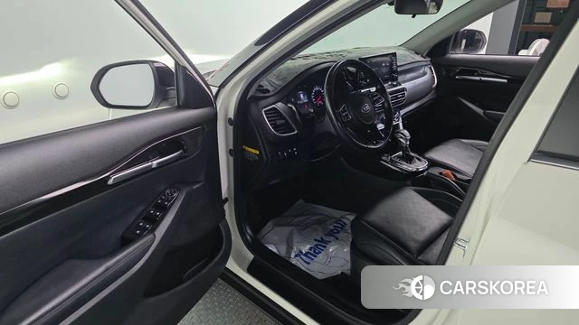 Kia Seltos id 4268772 из Кореи 20