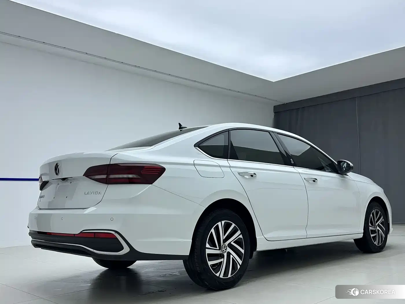 Volkswagen Lavida id 4599521 из Китая 21