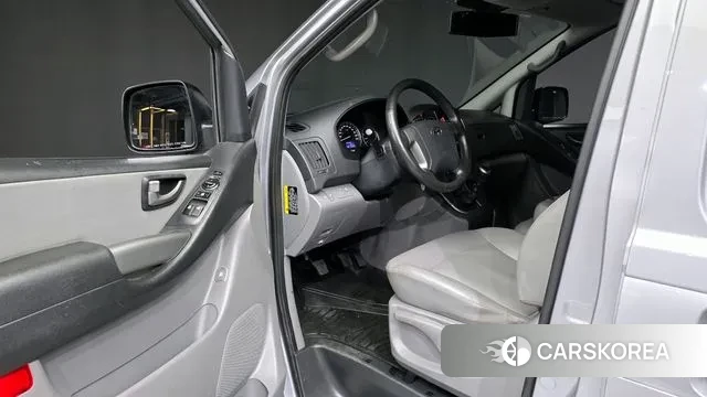 Hyundai The New Grand Starex id 3215145 из Кореи 20