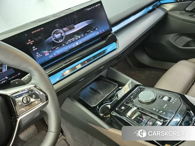 BMW 5 Series (G60) id 4546736 из Кореи 20
