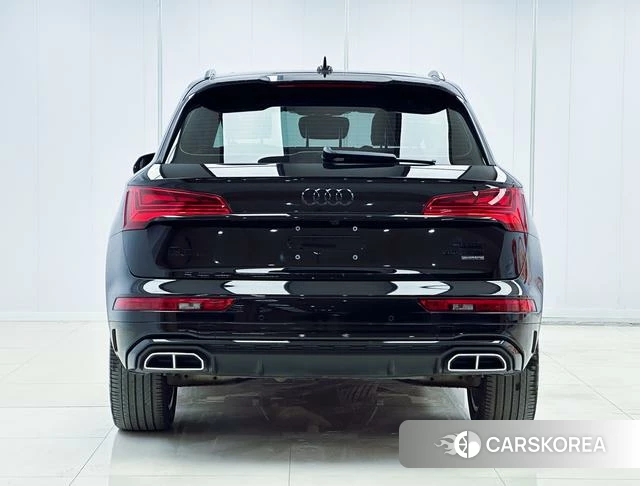 Audi Q5L id 4258623 из Китая 21