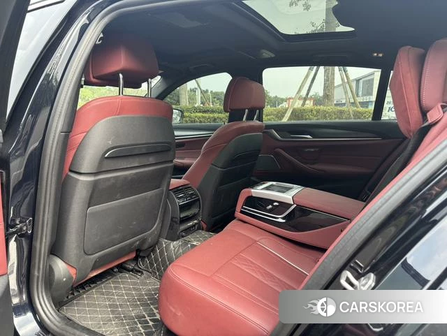 BMW 5 series PHEV id 4365727 из Китая 18