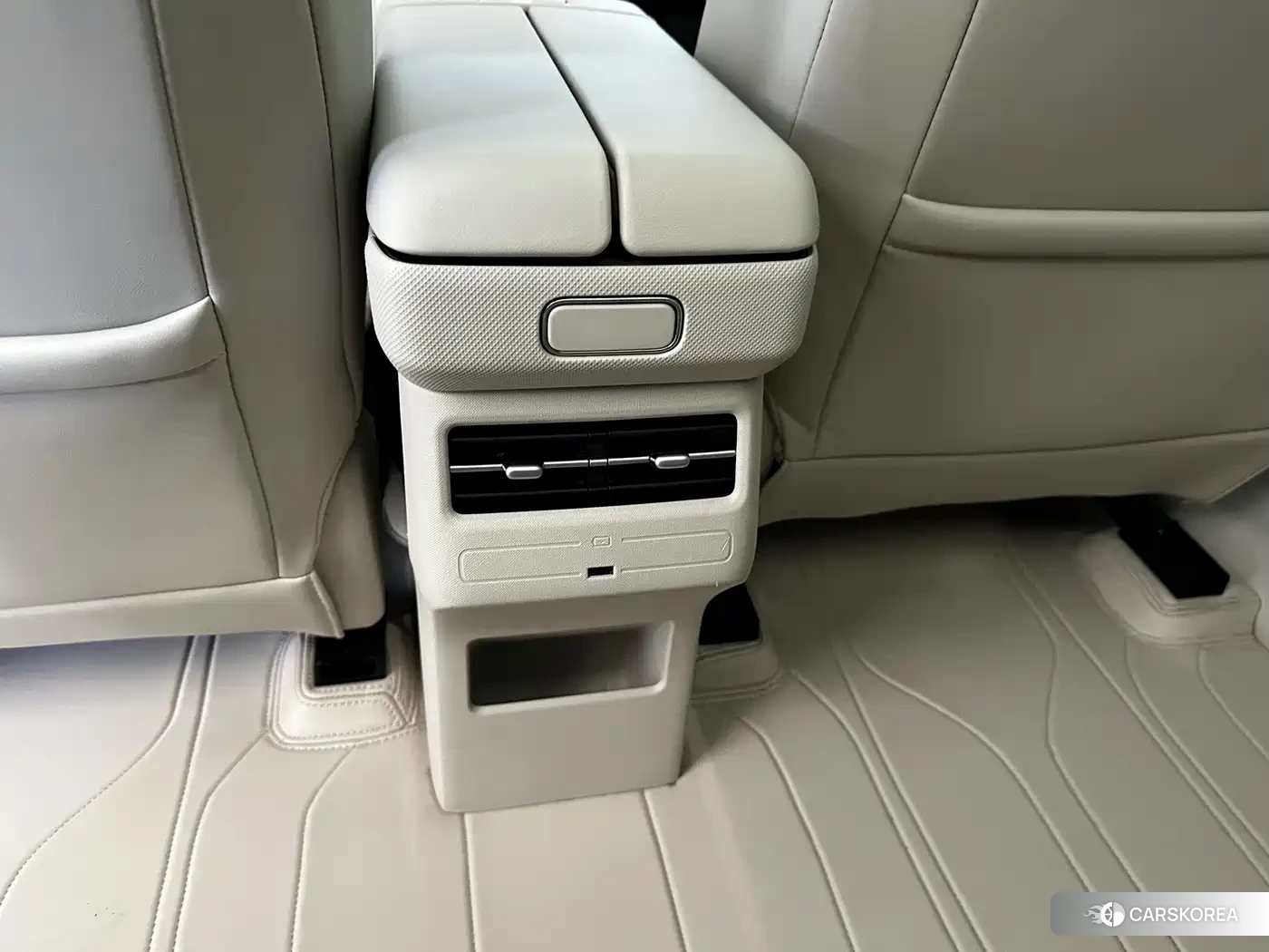 Toyota Platinum Wisdom 3X id 4601831 из Китая 24