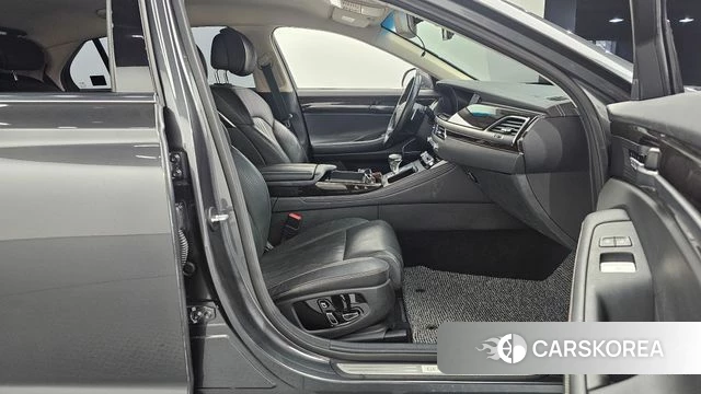 Genesis G90 id 3820772 из Кореи 20