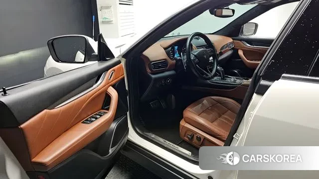 Maserati Levante id 3008899 из Кореи 20