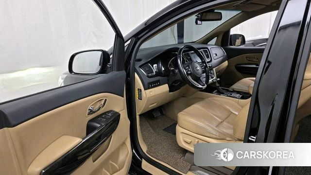 Kia The New Carnival id 3820779 из Кореи 20