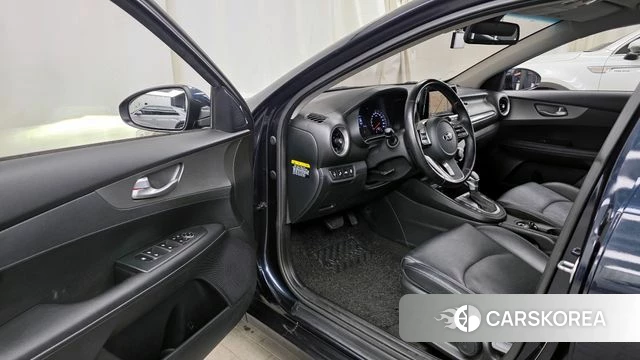 Kia Come New K3 id 4225645 из Кореи 30