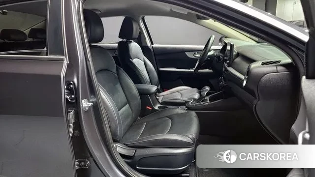 Kia The New K3 2nd generation id 3606906 из Кореи 20