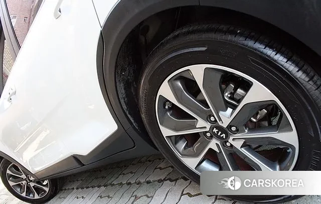 Kia Stonic id 3748473 из Кореи 20