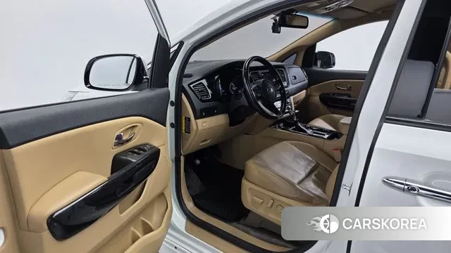 Kia The New Carnival id 3778969 из Кореи 20