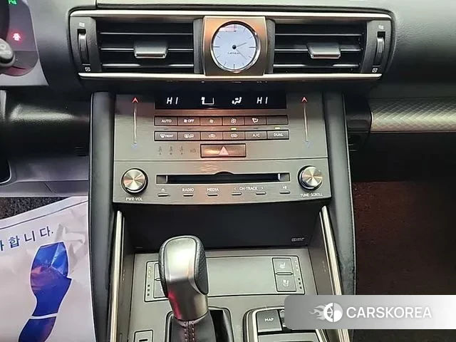 Lexus New IS300 id 3552579 из Кореи 20