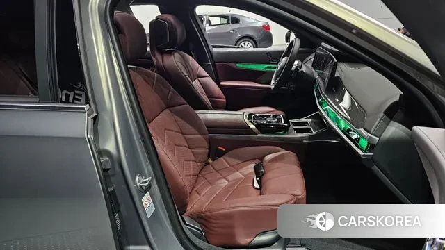 BMW 7 Series (G70) id 3571510 из Кореи 20