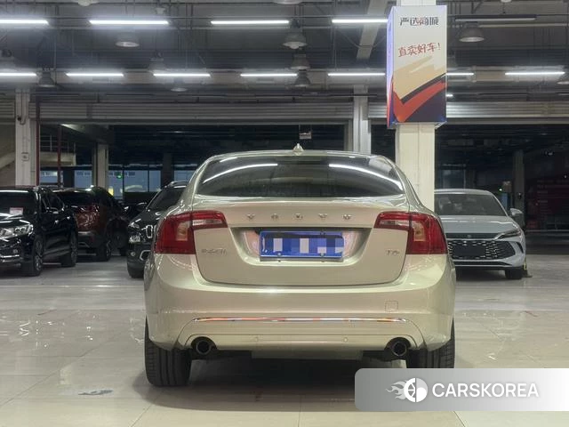 Volvo S60 id 4208314 из Китая 21