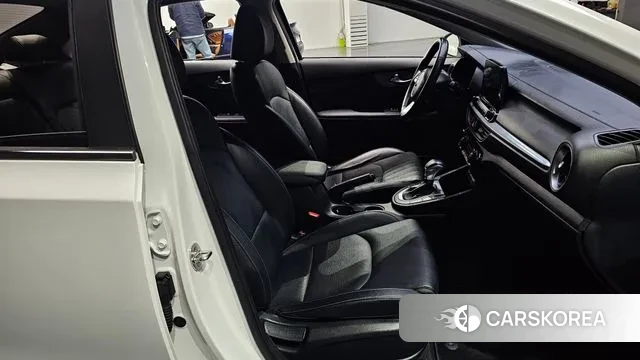 Kia Come New K3 id 3449606 из Кореи 20