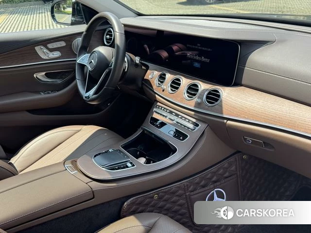 Mercedes-Benz E-class id 4290915 из Китая 13