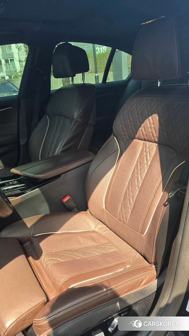 BMW 5 Series (G30) id 3965161 из Кореи 10