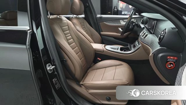 Mercedes-Benz E-Class W213 id 3850989 из Кореи 20